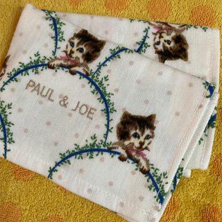 ポールアンドジョー(PAUL & JOE)のポール＆ジョー　ハンドタオル　pjキャット(ハンカチ)