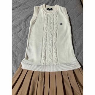 フレッドペリー(FRED PERRY)のフレッドペリー 春夏用コットンニットプリーツワンピ(ひざ丈ワンピース)