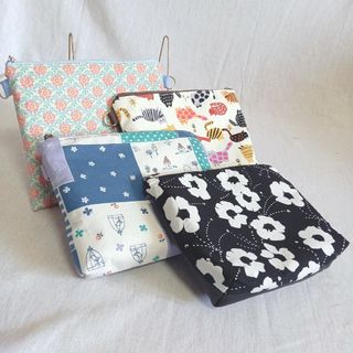 手作り☆保冷保温機能☆ファスナーポーチ☆1点1580円~