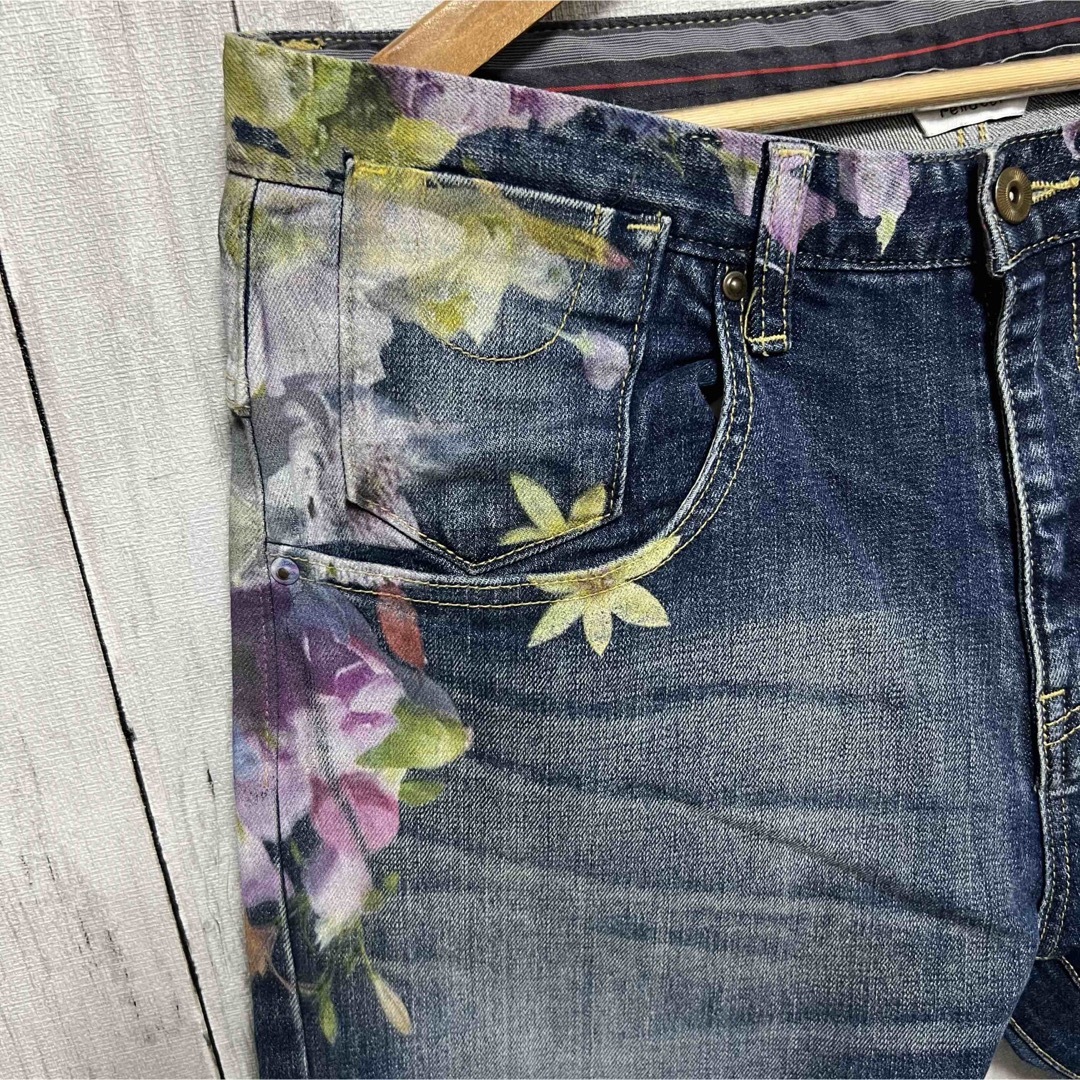 rehacer(レアセル)の美品！rehacer Flower denim pants！可愛い！ メンズのパンツ(デニム/ジーンズ)の商品写真