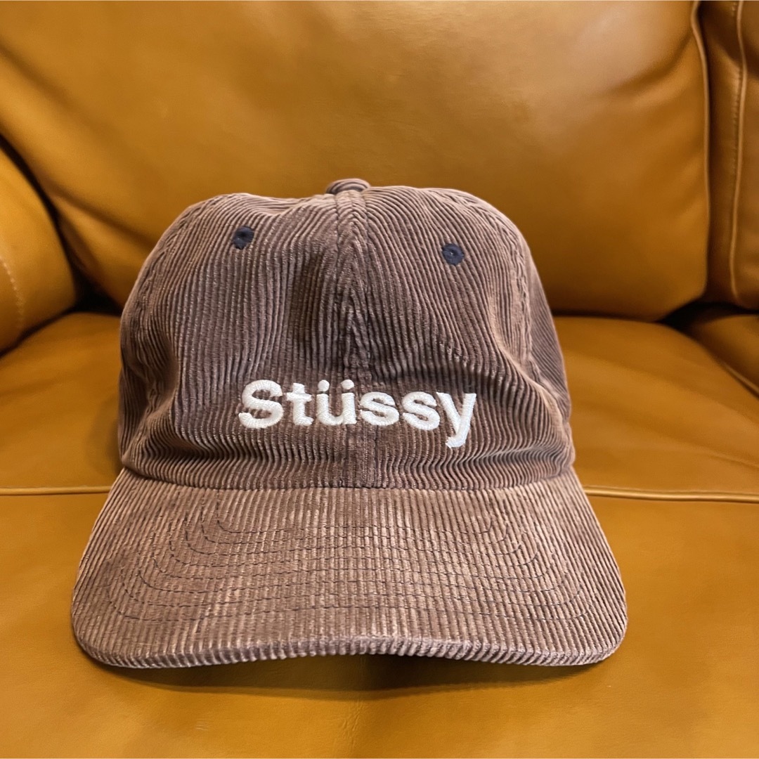 STUSSY(ステューシー)のSTUSSY コーデュロイ　キャップ　ロゴ　ブラウン　vintage メンズの帽子(キャップ)の商品写真