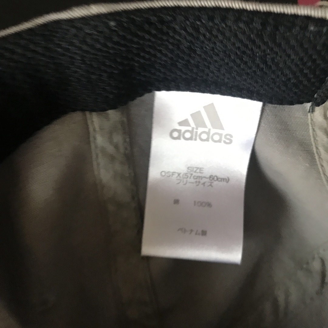 adidas(アディダス)のadidasキャップ メンズの帽子(キャップ)の商品写真