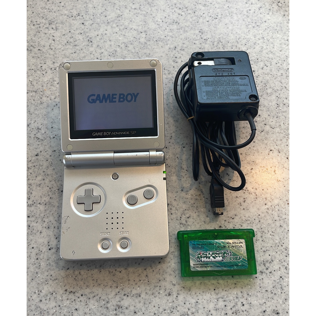 エメラルドの美品はGBASP,ポケモンエメラルド - Nintendo Switch エメラルドの美品はGBASP,ポケモンエメラルド - Nintendo Switch