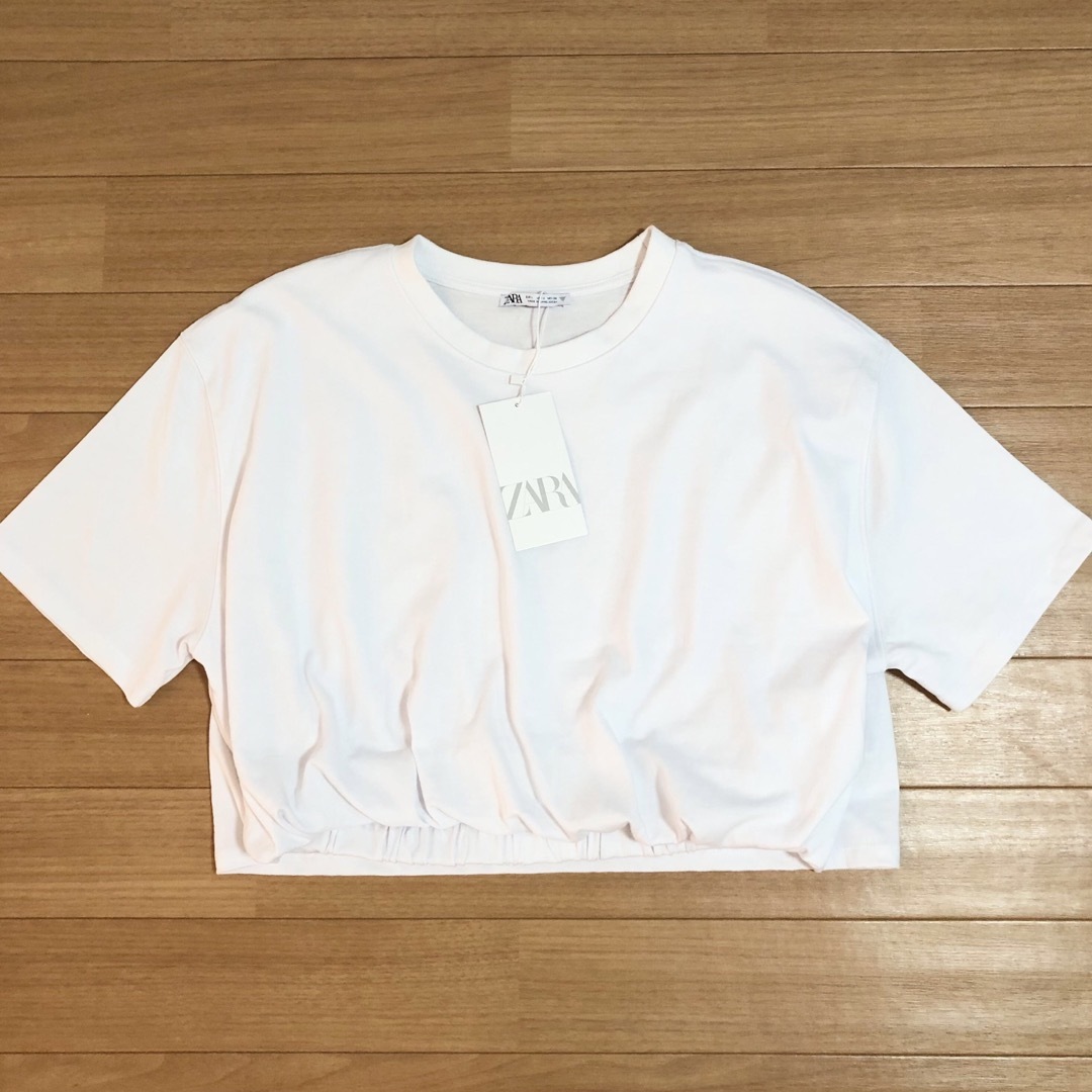 ZARA(ザラ)の新品♡ZARA 大人気　店舗オンライン完売！ストレッチヘムTシャツ　バルーンT レディースのトップス(Tシャツ(半袖/袖なし))の商品写真