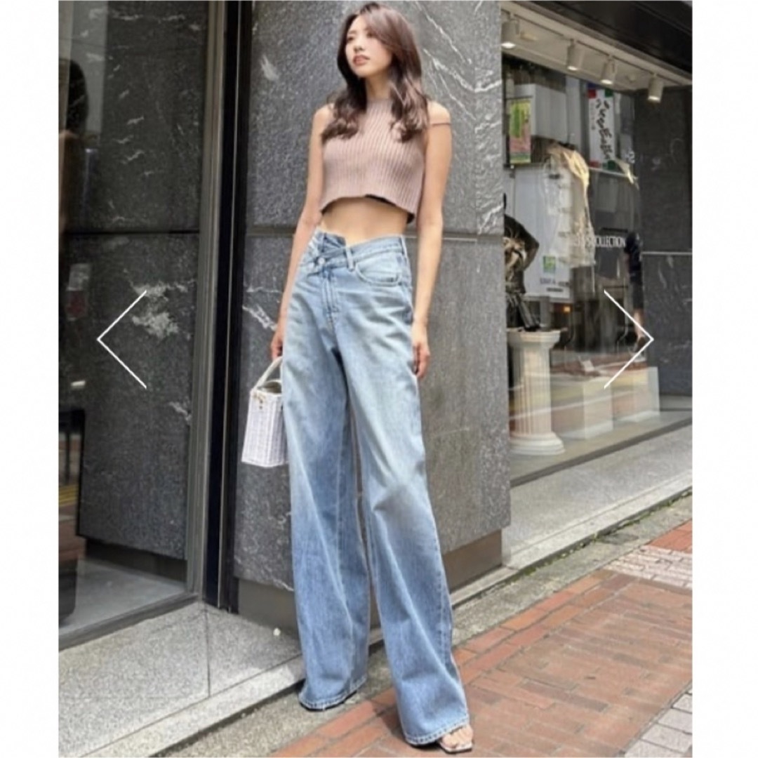 MOUSSY CROSS WAIST WIDE STRAIGHT　新品タグ付き