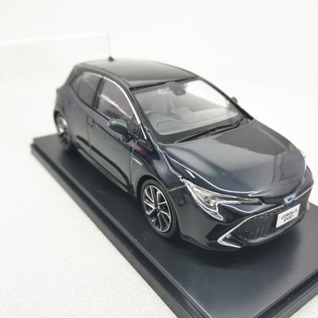 ミニカー 1/30 トヨタ カローラ COROLLA SPORT ブラック