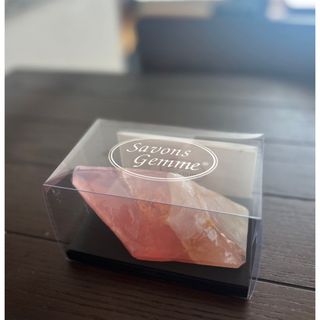 サボン(SABON)の【美品】サボンジェムの宝石石鹸(ローズクォーツ)(ボディソープ/石鹸)