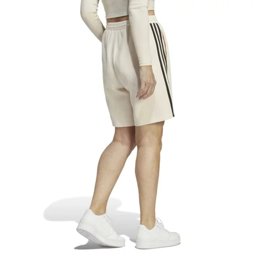adidas(アディダス)のアディダス W BERMUDA SHORTS(ワッフル) ショートパンツ メンズのパンツ(ショートパンツ)の商品写真