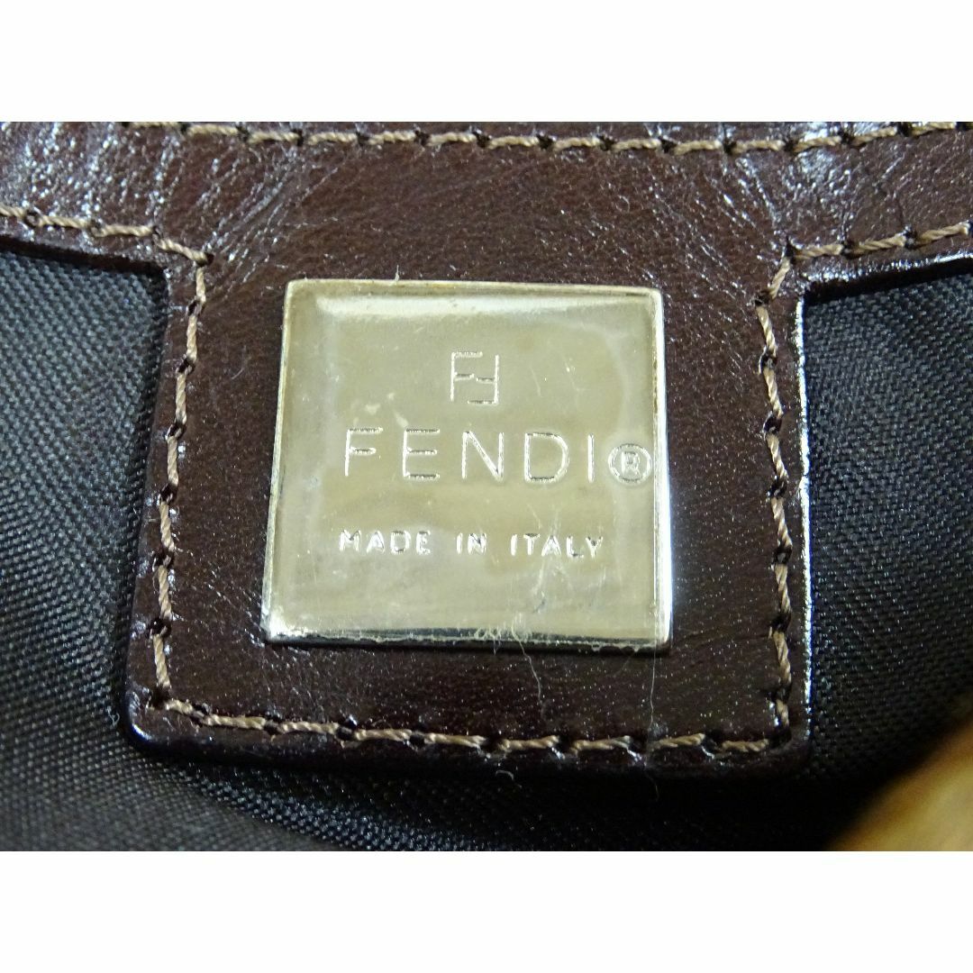 MF022 / FENDI マンマバケット ワンショルダーバッグ ハラコ レザー