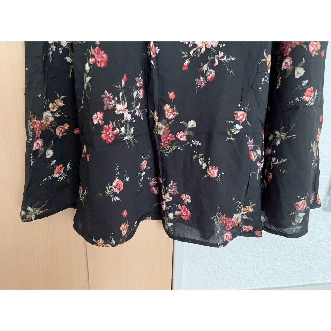 ZARA(ザラ)の花柄スカート レディースのスカート(ロングスカート)の商品写真