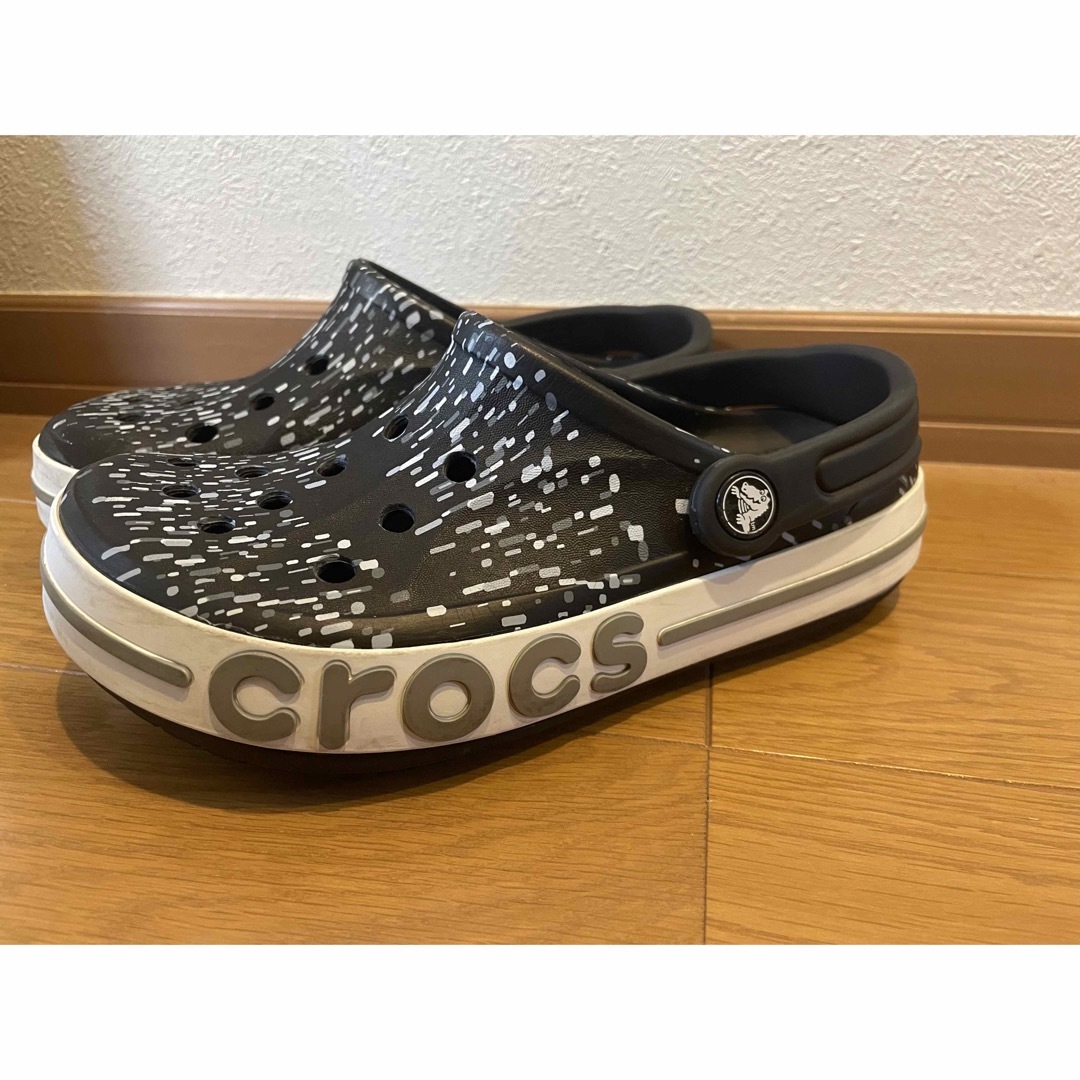 クロックス〜ICONIC CONFORT〜22センチ レディースの靴/シューズ(サンダル)の商品写真