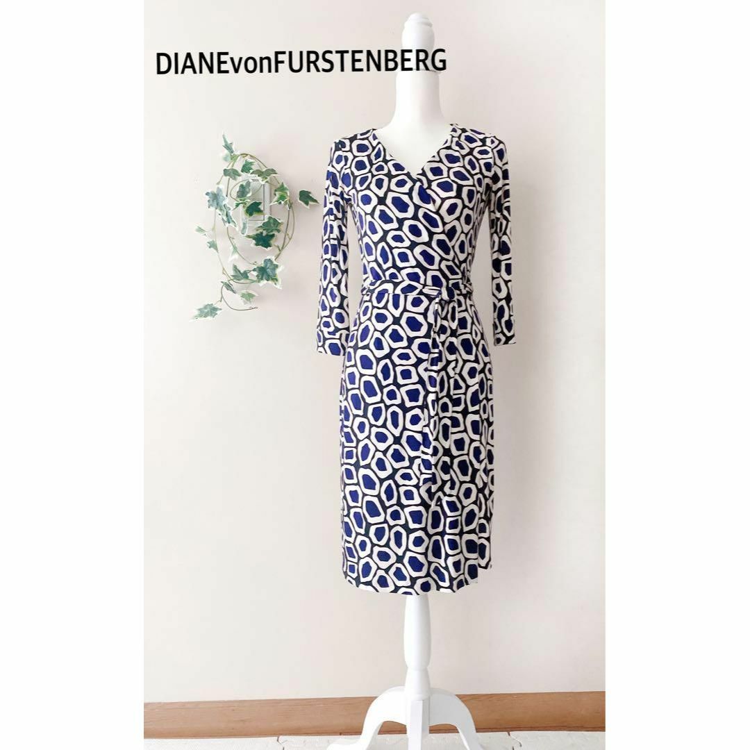 DIANE von FURSTENBERG(ダイアンフォンファステンバーグ)のダイアンフォンファステンバーグ コットンシルク カシュクール ラップ ワンピース レディースのワンピース(ひざ丈ワンピース)の商品写真