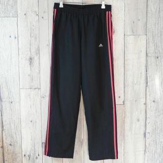 アディダス(adidas)のadidas 薄手サイドライン入りウィンドパンツ 裏メッシュ仕様 黒ピンク M(その他)