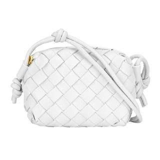 ボッテガヴェネタ(Bottega Veneta)の新品 ボッテガヴェネタ BOTTEGA VENETA ショルダーバッグ CANDY LOOP CAMERA BAG ホワイト(ショルダーバッグ)