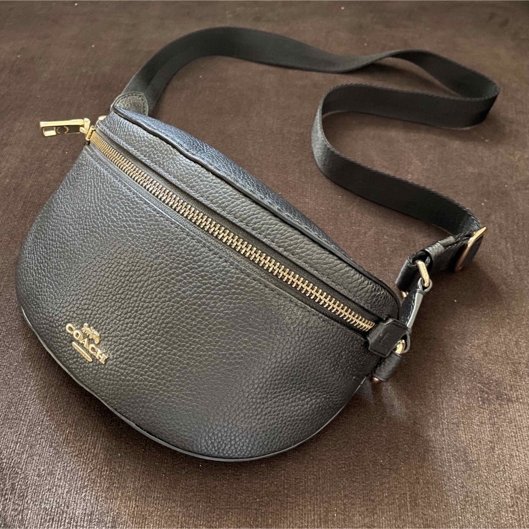 極美品‼︎ COACH コーチ ペブルド ボディバック 黒 ウエストバック