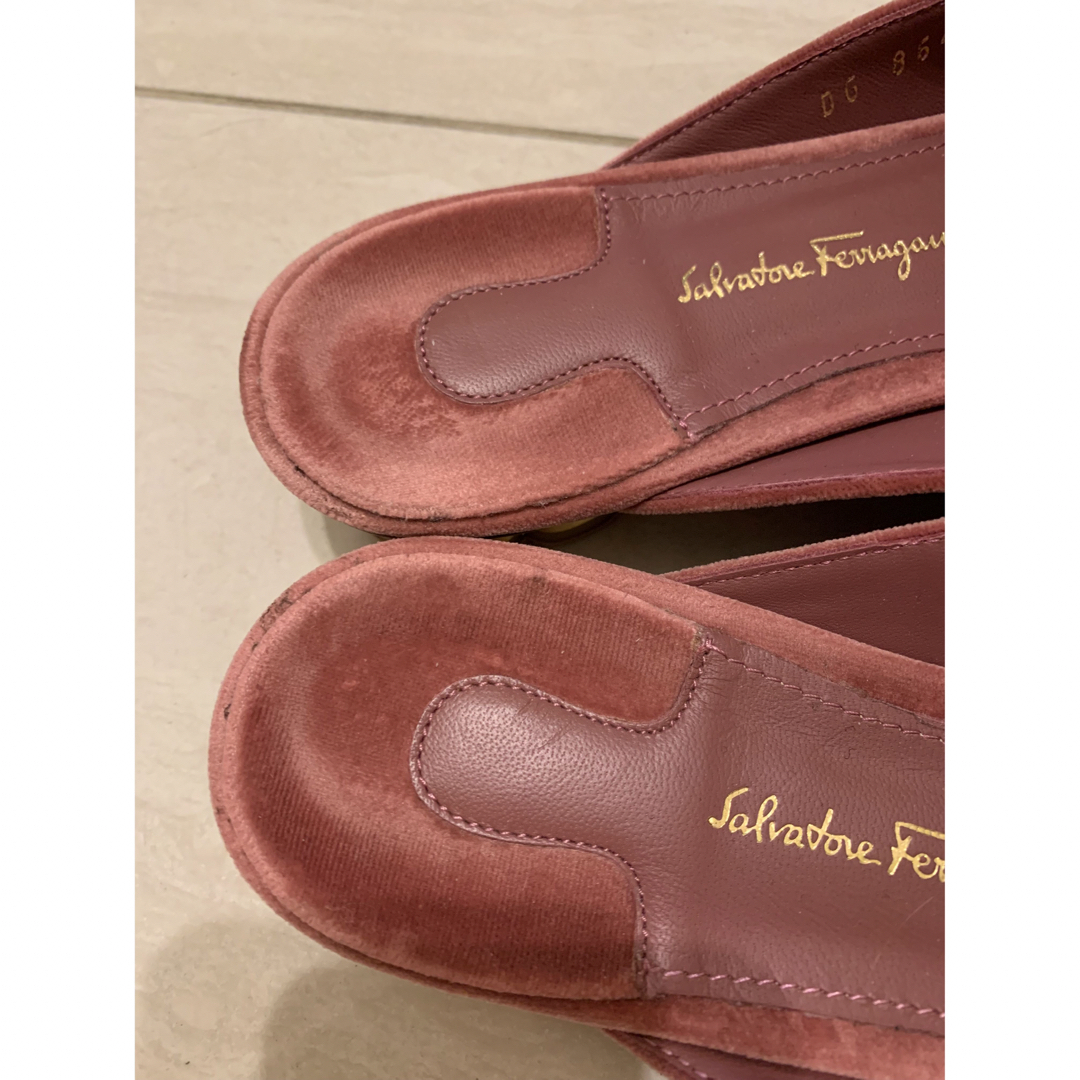 Salvatore Ferragamo(サルヴァトーレフェラガモ)の【美品】フェラガモの靴、24〜24.5cm レディースの靴/シューズ(サンダル)の商品写真