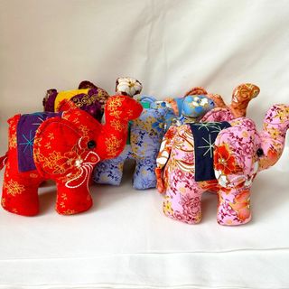 タイ 土産 ゾウ ぬいぐるみ 5体セット 象 置物(ぬいぐるみ/人形)