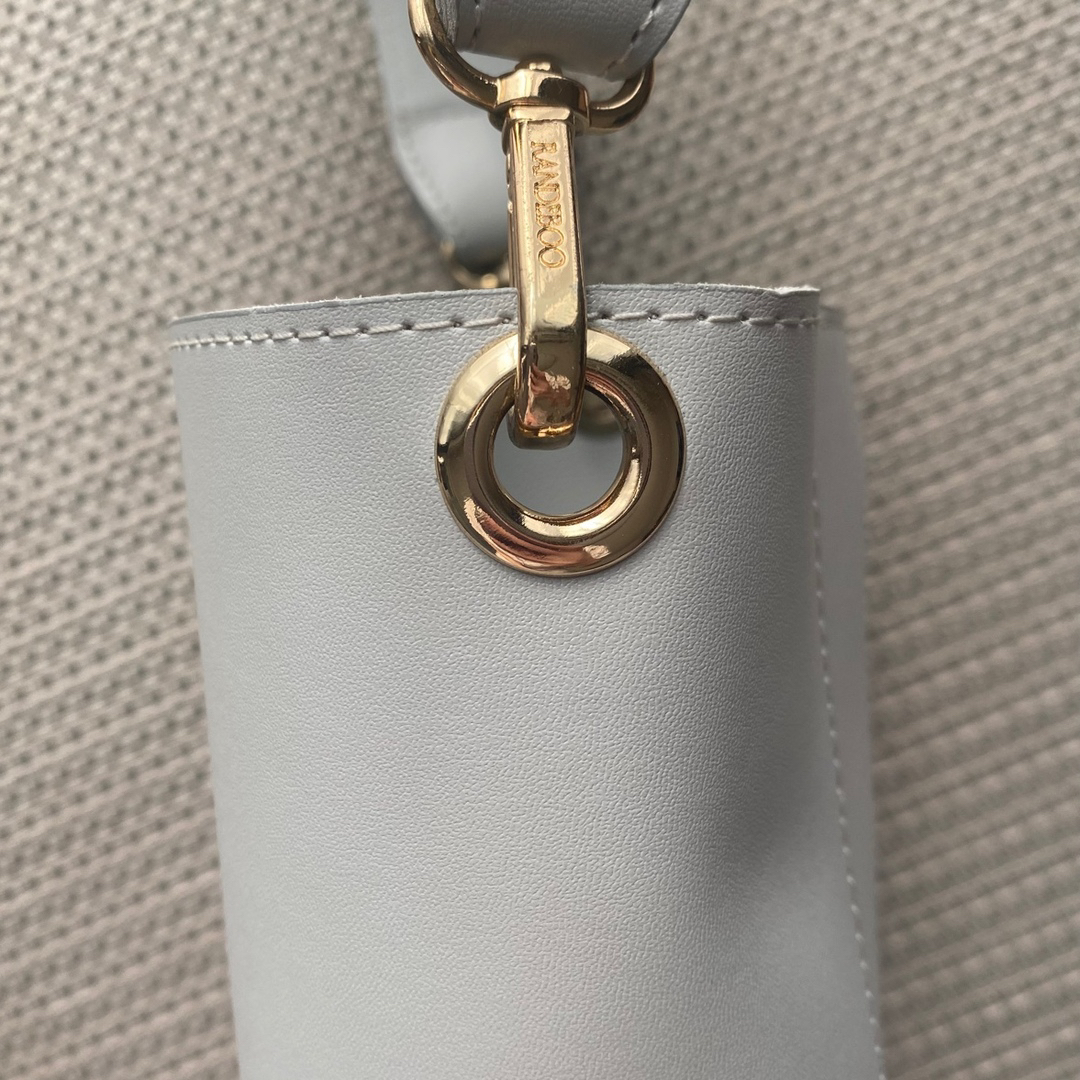 RANDEBOO Petit bucket bag ライトグレー