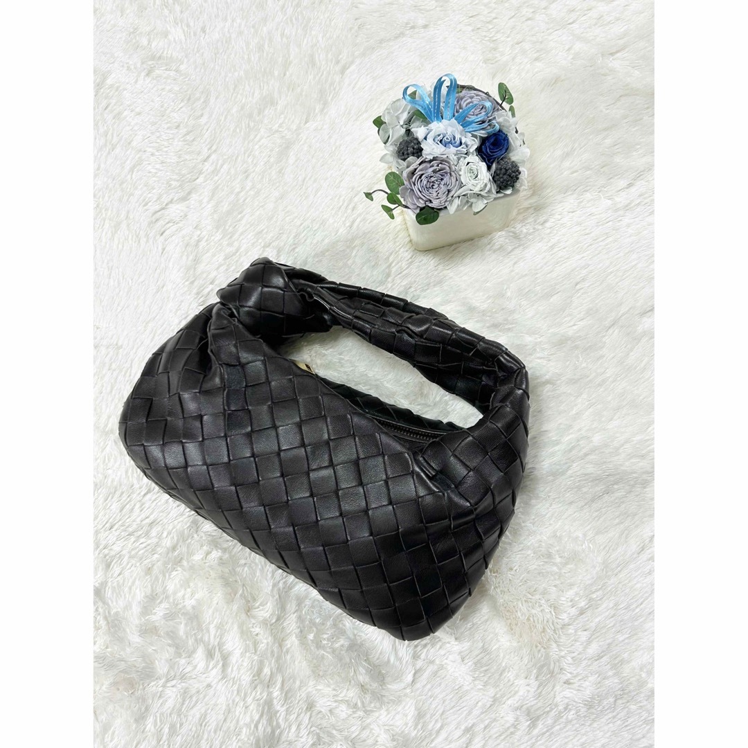 美品　BOTTEGA VENETA ミニジョディ