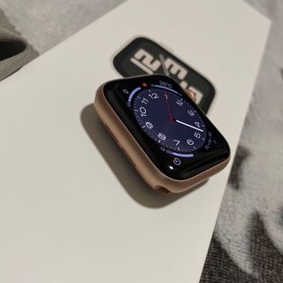 アップルウォッチ(Apple Watch)のApple Watch se(腕時計)