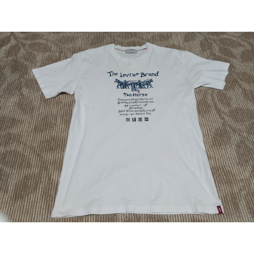 Levi's(リーバイス)のLevi's  リーバイス　半袖Tシャツ　XL　　古着 メンズのトップス(Tシャツ/カットソー(半袖/袖なし))の商品写真