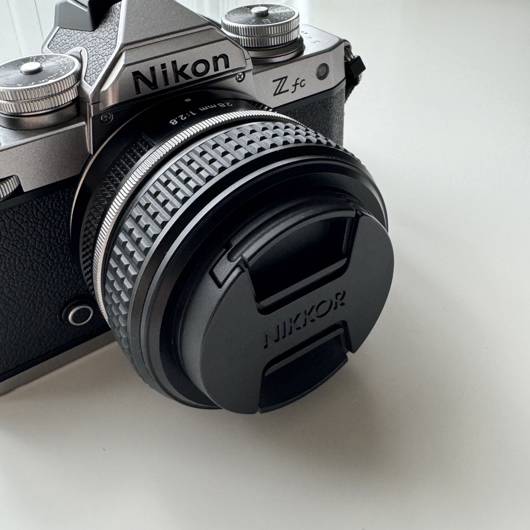 ニコン Nikon Z fc レンズキット ショット数 約4000回(Nikon ニコン Nikon Z fc レンズキット ショット数 約4000回(Nikon