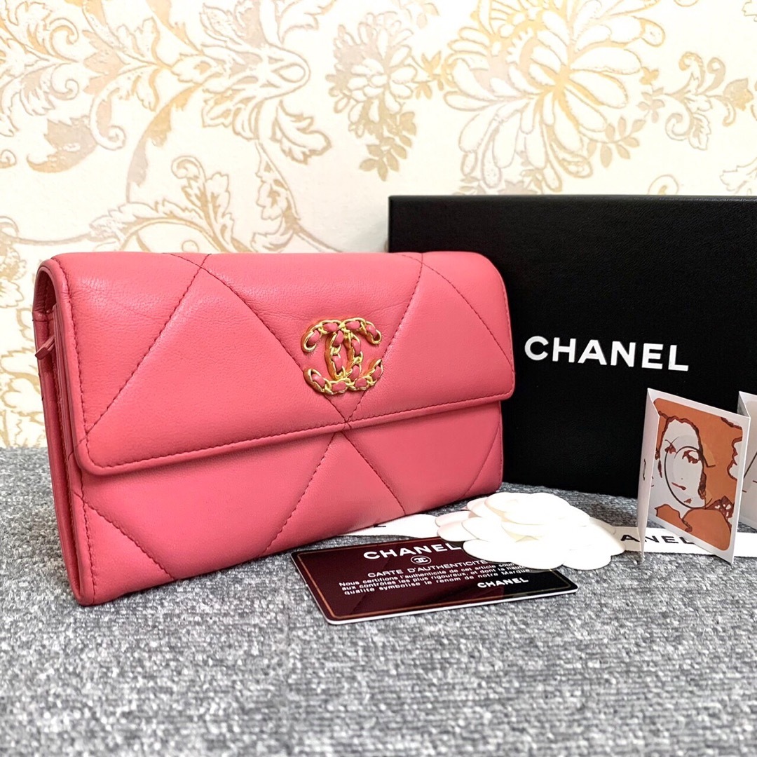 ✴︎美品 CHANEL シャネル 19 ロングフラップウォレット 長財布 ピンク