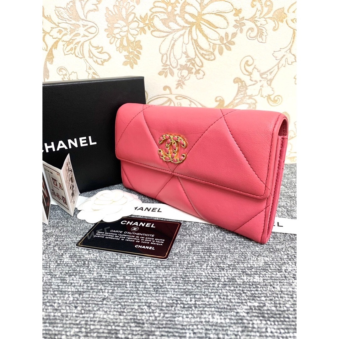 ＊美品＊CHANEL19 シャネル 長財布 ウォレット