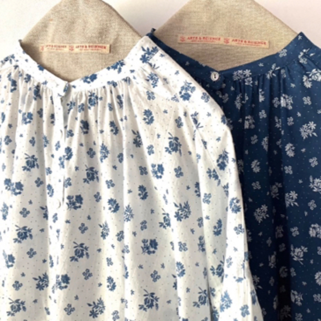 ARTS&SCIENCE(アーツアンドサイエンス)の＊dapangdoudou様専用＊ A&S /new gather blouse レディースのトップス(シャツ/ブラウス(長袖/七分))の商品写真