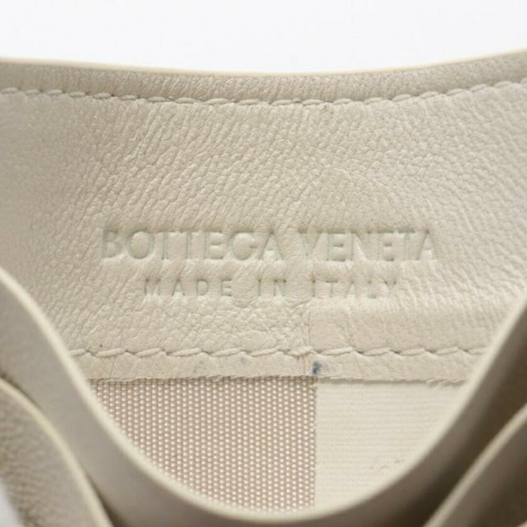 Bottega Veneta(ボッテガヴェネタ)のイントレチャート カードケース レザー オフホワイト レディースのファッション小物(名刺入れ/定期入れ)の商品写真