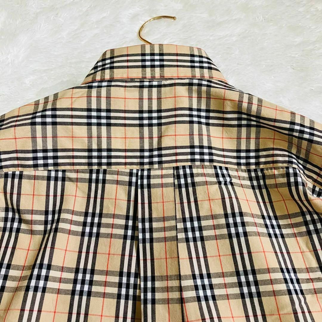 BURBERRY(バーバリー)のBurberry　バーバリー ノバチェック　半袖シャツ　ボタンダウン　ベージュM メンズのトップス(Tシャツ/カットソー(半袖/袖なし))の商品写真