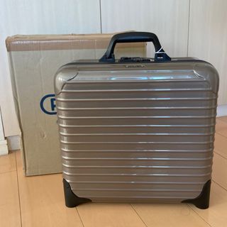 リモワ(RIMOWA)の新品廃盤 リモワ サルサ 2輪 二輪 TSA プロセッコ 25L(スーツケース/キャリーバッグ)