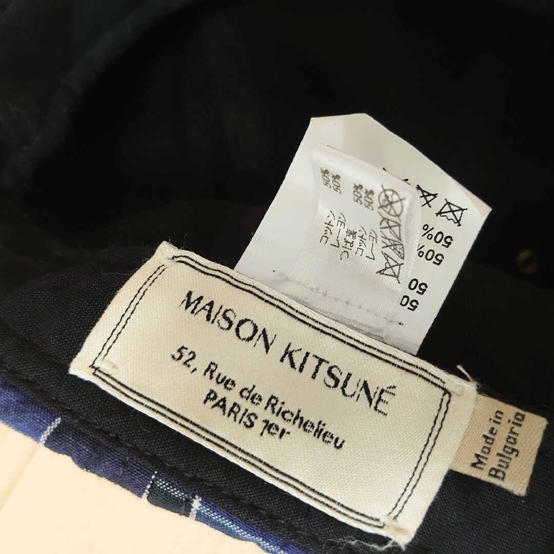 MAISON KITSUNE'(メゾンキツネ)のMAISON KITSUNE　メゾンキツネ　チェックキャップ メンズの帽子(キャップ)の商品写真