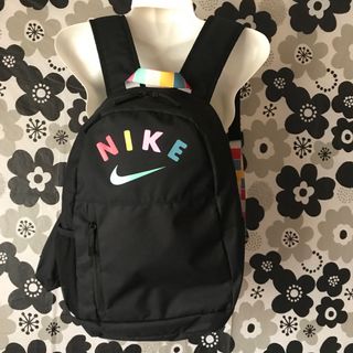 ナイキ(NIKE)の🖤💕🌻スヌーピー様💖NIKEリュックバッグパック大容量❤️💙💚(バッグパック/リュック)