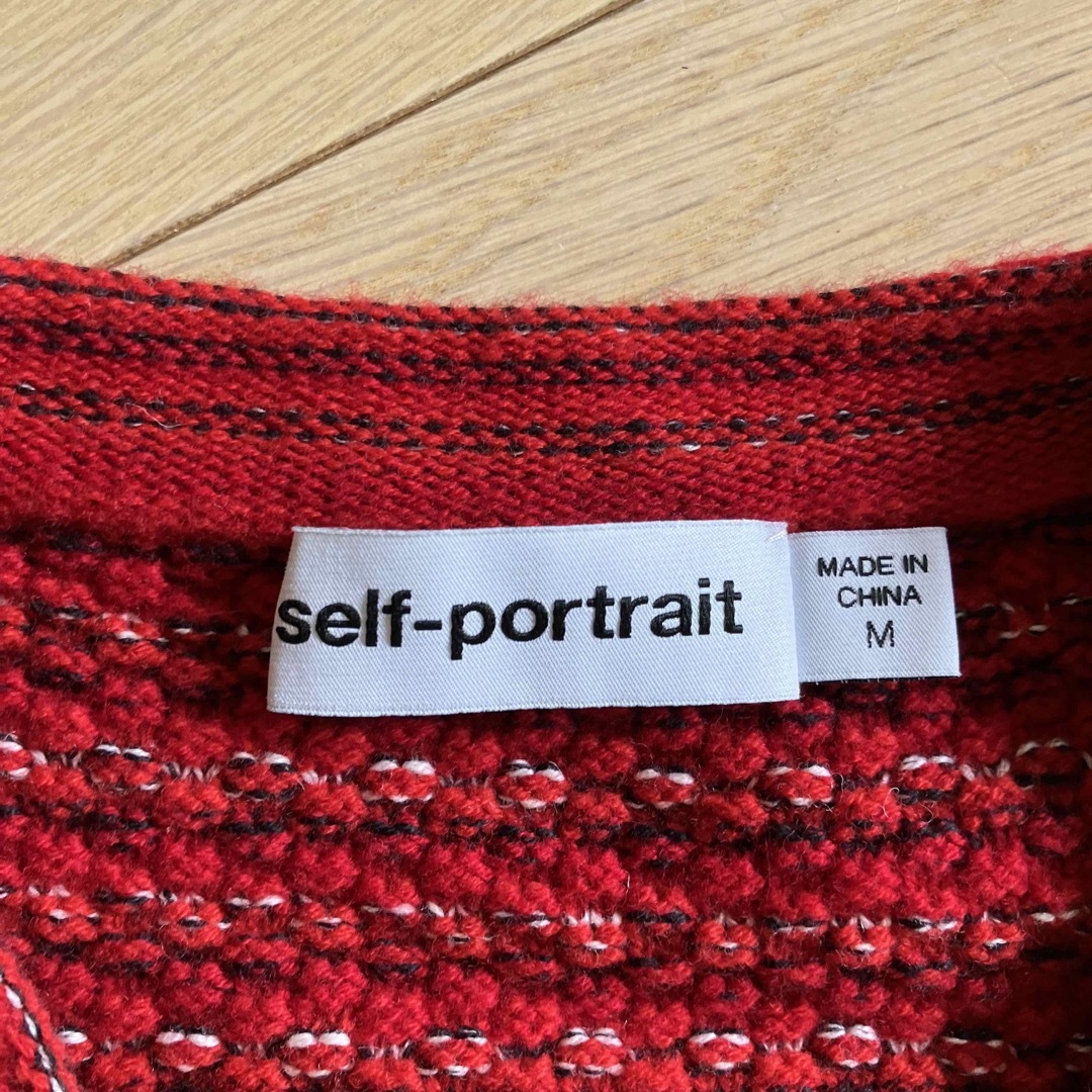 SELF PORTRAIT(セルフポートレイト)の美品　SELF PORTRAIT セルフポートレイト レッドニット　セーター　赤 レディースのトップス(ニット/セーター)の商品写真