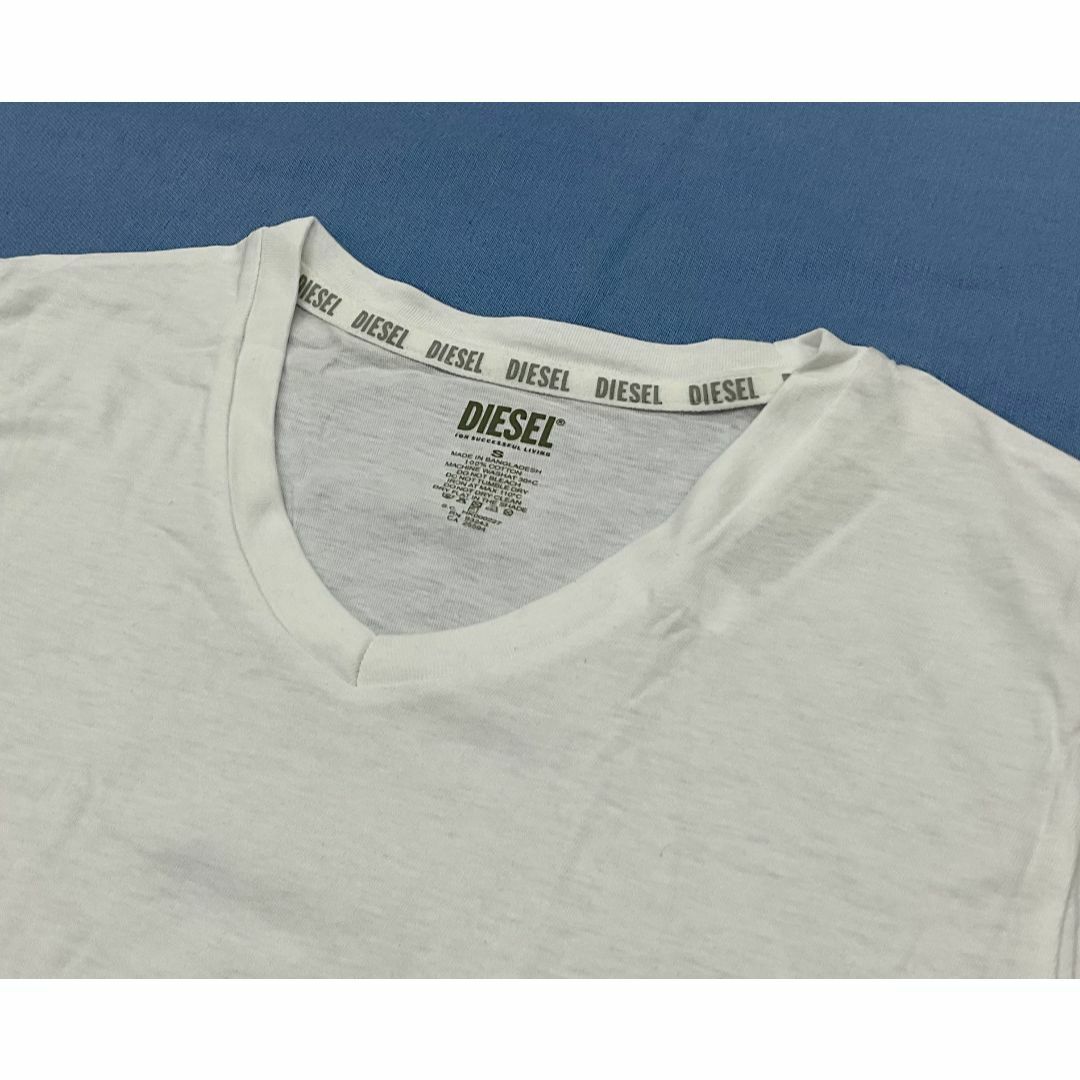 DIESEL(ディーゼル)のディーゼル　Tシャツ 2パックセット 2323　XLサイズ　新品　A05428 メンズのトップス(Tシャツ/カットソー(半袖/袖なし))の商品写真