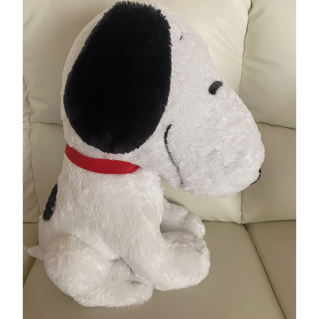 SNOOPY(スヌーピー)のPEANUTS スヌーピーおすわりポーズぬいぐるみ エンタメ/ホビーのおもちゃ/ぬいぐるみ(ぬいぐるみ)の商品写真