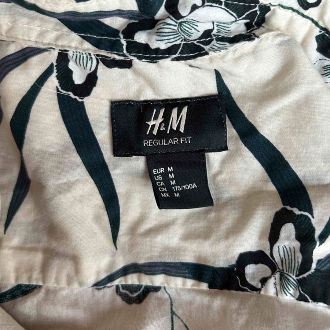 H&M(エイチアンドエム)のシャツ メンズのトップス(シャツ)の商品写真