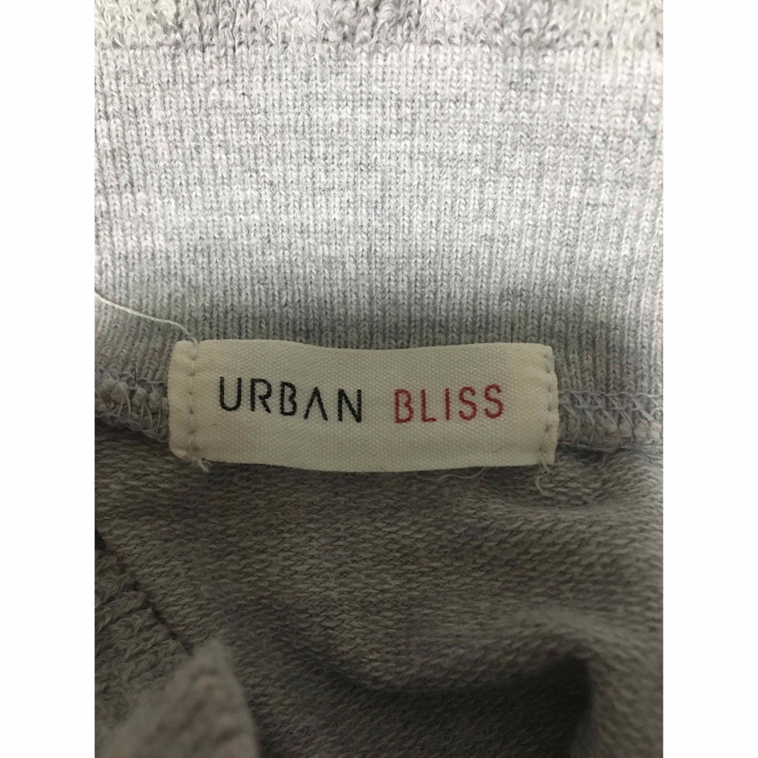 URBAN BLISS  フリル付ミニ裏毛トップ レディースのトップス(トレーナー/スウェット)の商品写真