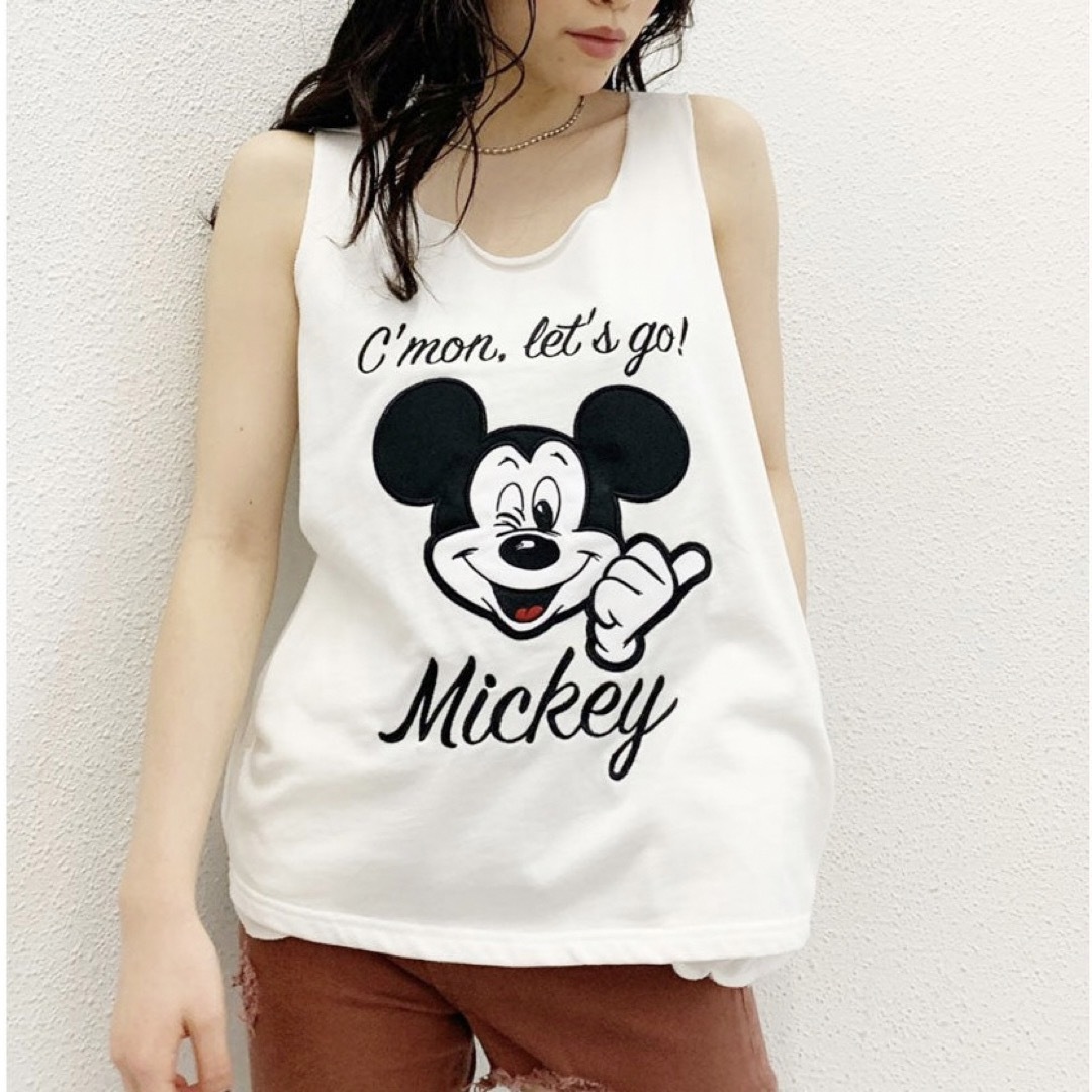 GYDA(ジェイダ)のジェイダ GYDA MICKEY MOUSE/HAND SIGNスウェットタンク レディースのトップス(タンクトップ)の商品写真