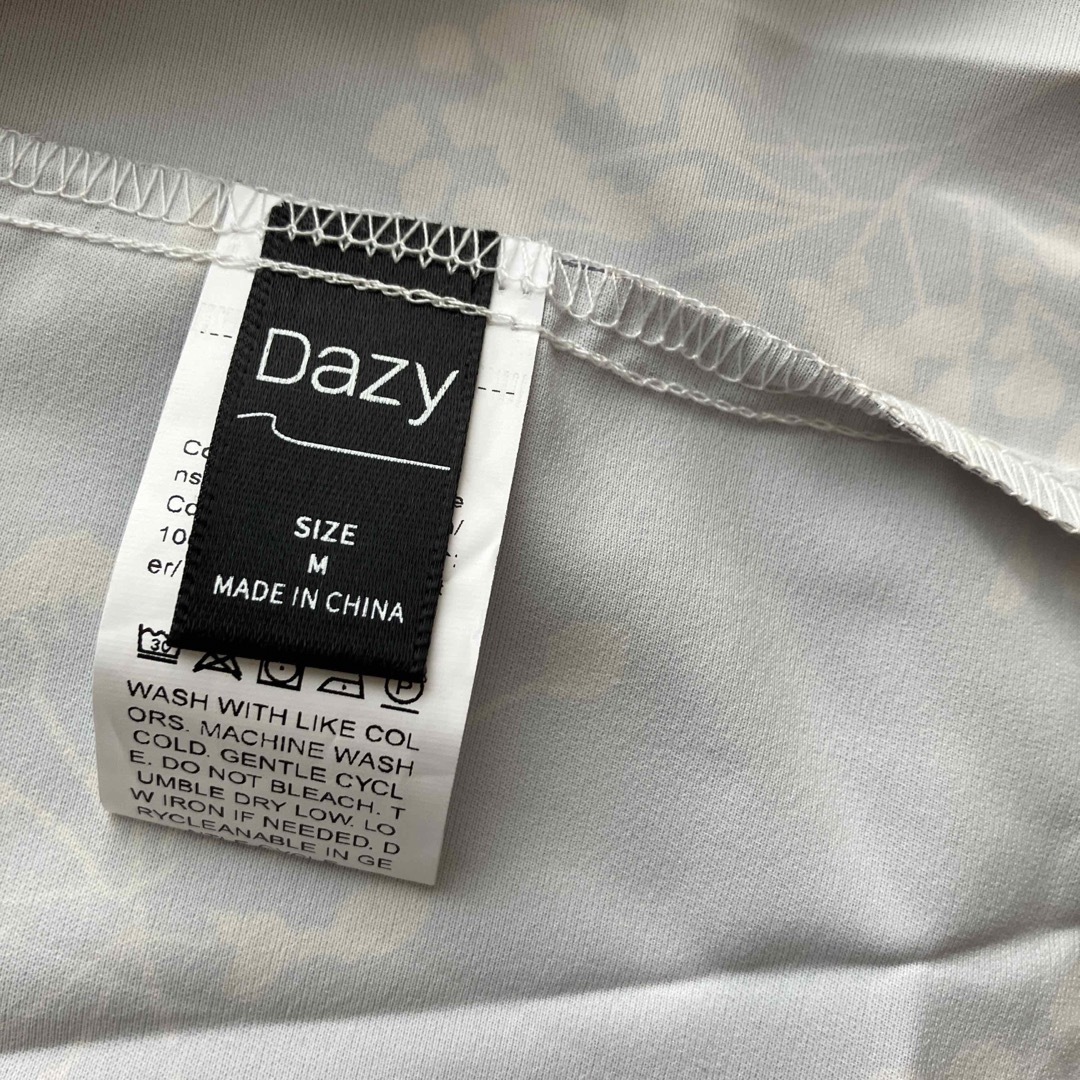 DazyClair(デイジークレア)のレディース　トップス　夏用シャツ　パープル レディースのトップス(シャツ/ブラウス(長袖/七分))の商品写真