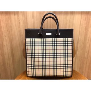 バーバリー(BURBERRY)の◇バーバリー　ノバチェック　トートバッグ大容量　マチ有り◇(トートバッグ)