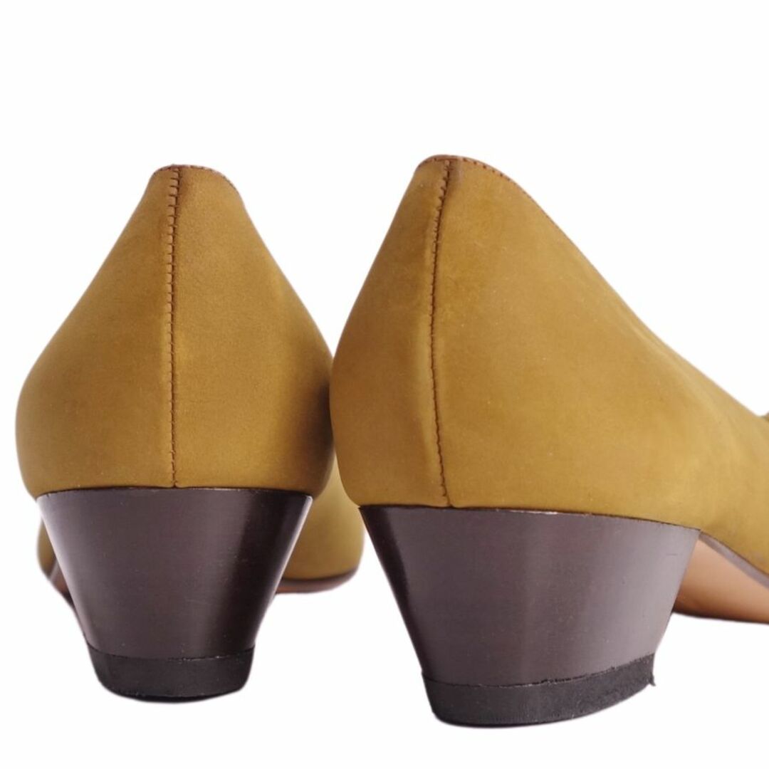 Salvatore Ferragamo(サルヴァトーレフェラガモ)のサルヴァトーレ フェラガモ パンプス ヴァラリボン ヌバックレザー ヒール シューズ 靴 レディース 6.5C(24cm相当) マスタード レディースの靴/シューズ(ハイヒール/パンプス)の商品写真