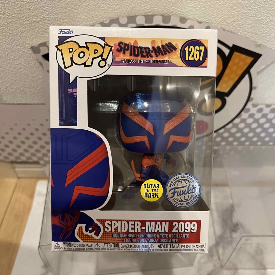 FUNKO POP!  スパイダーマン　アイアンスパイダー　蓄光限定版