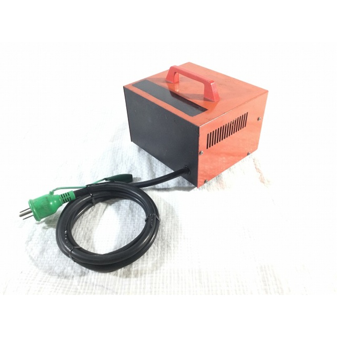 ☆中古品☆ makita マキタ 昇圧器 A-05979 屋内型 トランス容量 1.5KVA 単相85V 昇圧機 50/60Hz 電動工具 75086
