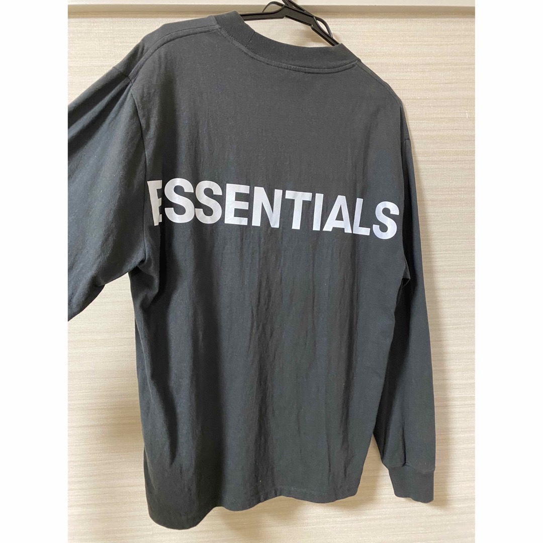 メンズessential ブラック リフレクティブ ロゴ ロングスリーブ T