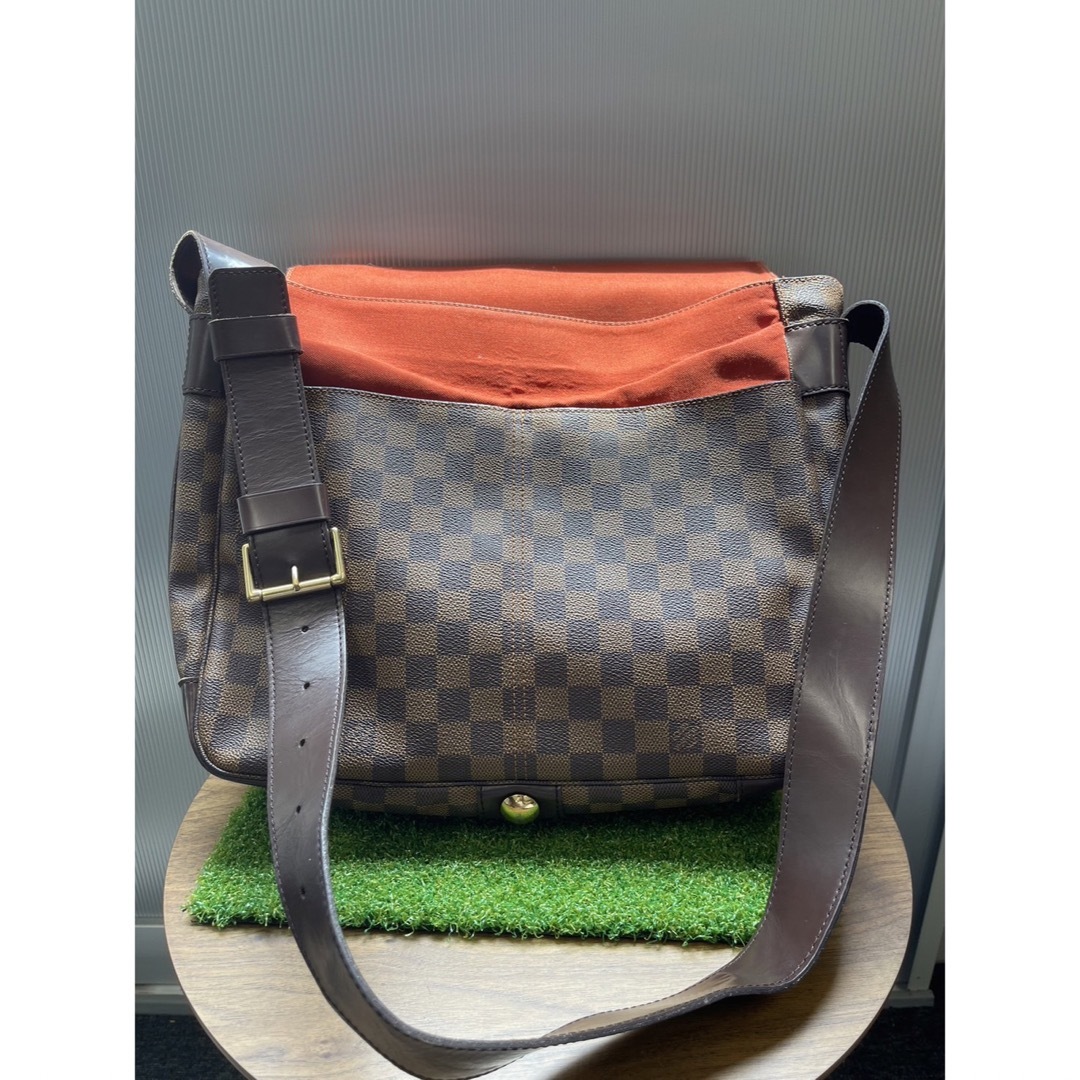 LOUIS VUITTON(ルイヴィトン)の美品　LOUIS VUITTON ルイ ヴィトン バスティーユ ショルダーバッグ メンズのバッグ(ショルダーバッグ)の商品写真