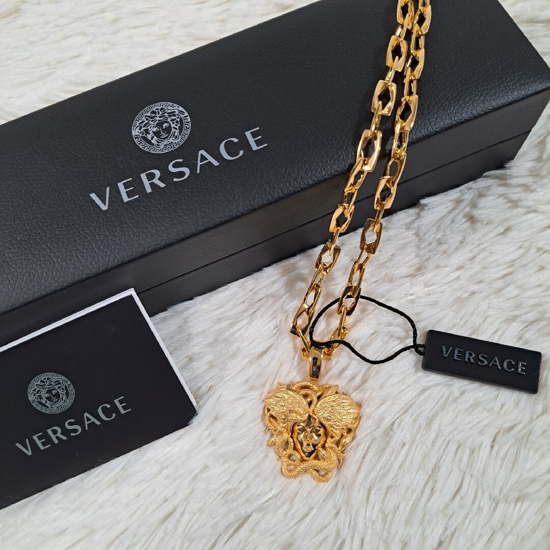 VERSACE - 【新品】VERSACE ネックレス イタリア製の通販 by niko's