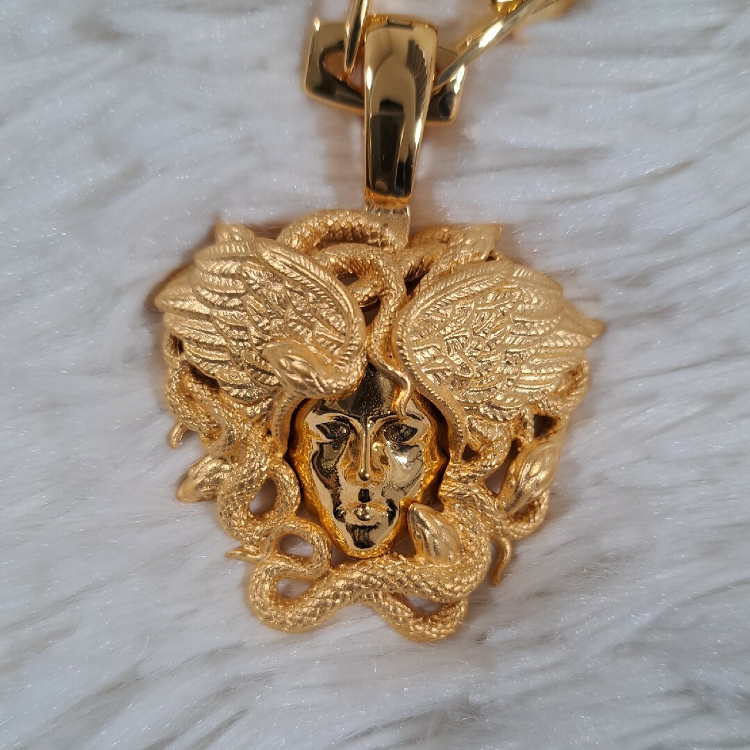 VERSACE - 【新品】VERSACE ネックレス イタリア製の通販 by niko's