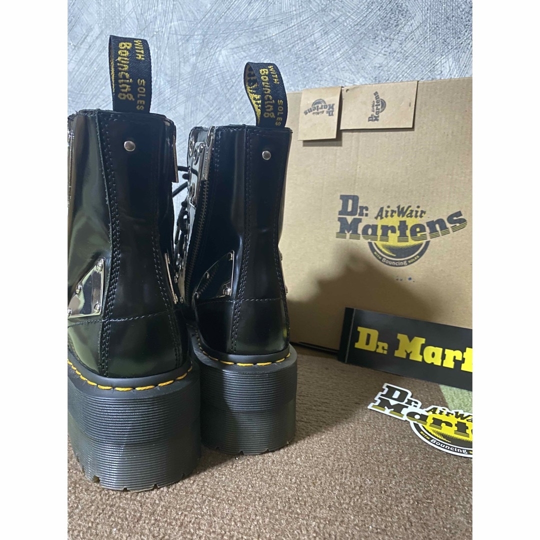 Dr.Martens(ドクターマーチン)のJADON MAX REBEL LEATHER PLATFORM BOOTS レディースの靴/シューズ(ブーツ)の商品写真